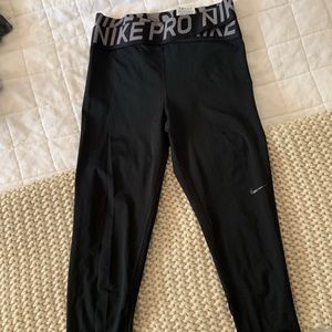 Nike leggings
